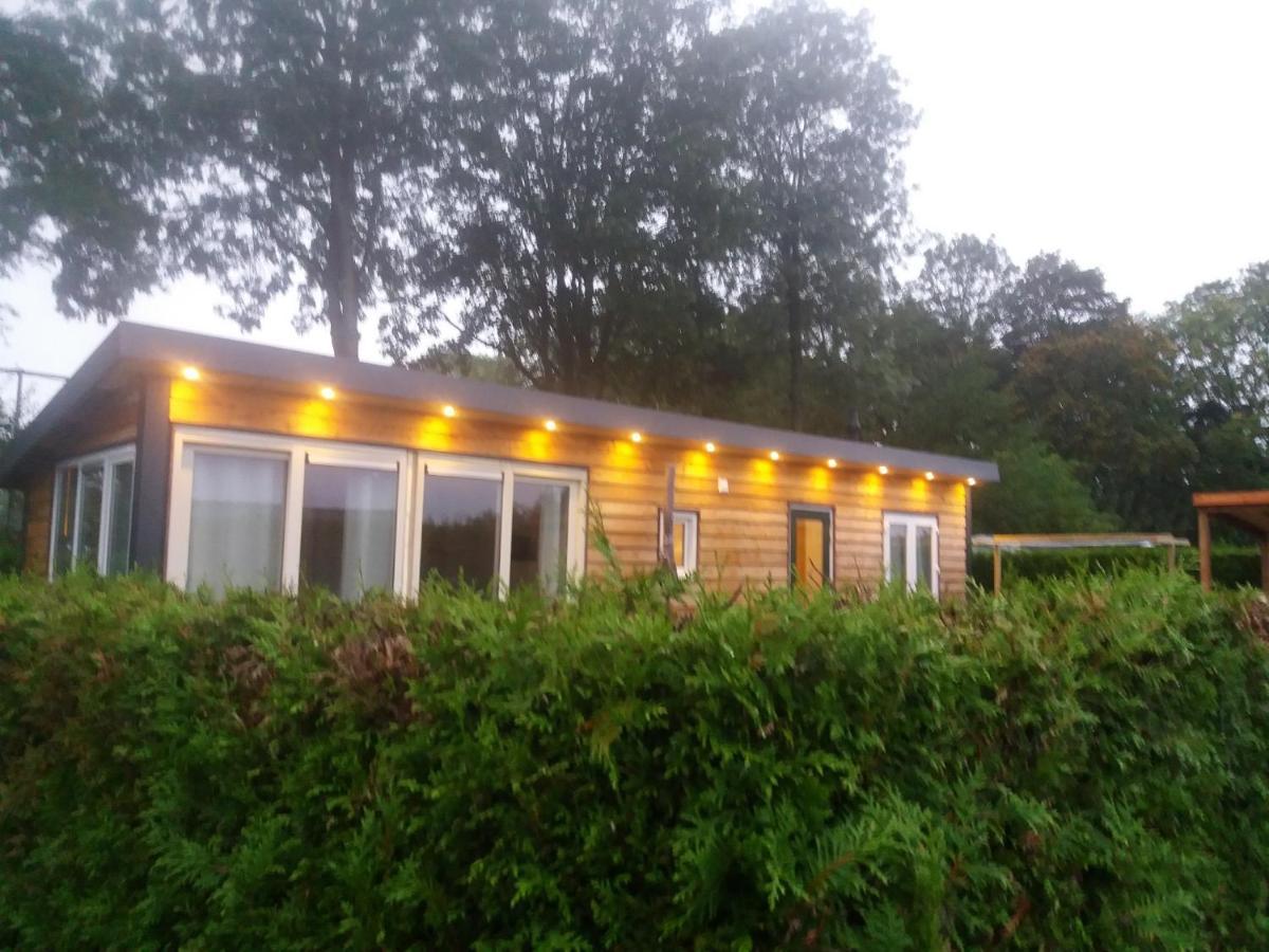 Luxe Bungalow Op Rustig Vakantiepark. Dronrijp Екстериор снимка