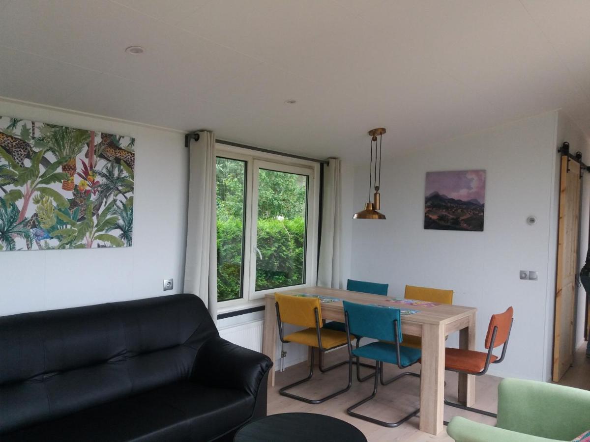 Luxe Bungalow Op Rustig Vakantiepark. Dronrijp Екстериор снимка